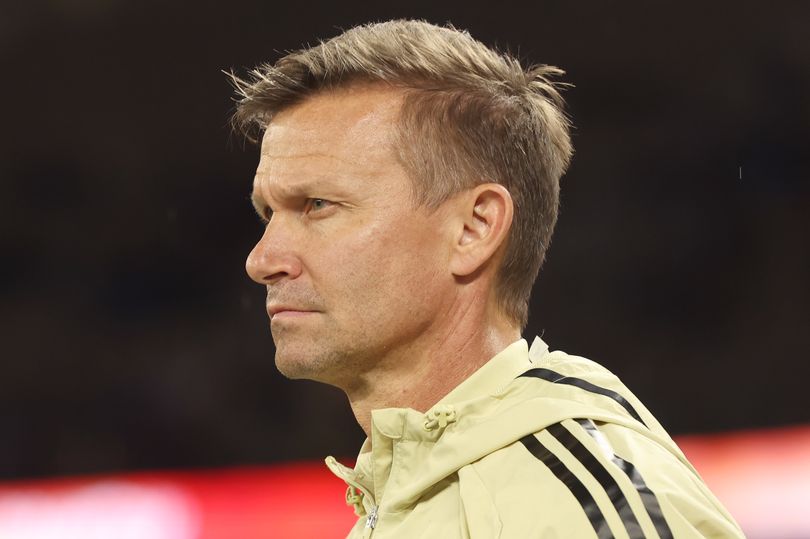 ลีดส์ชนะวูล์ฟ