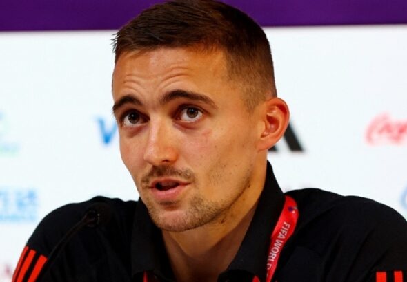 ผลักดันเพื่อชัย