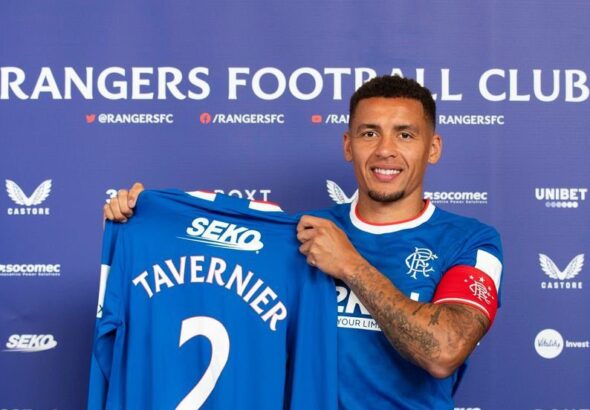 เจมส์ทาเวอร์เนียร์